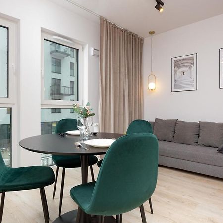 Studio Apartment Praga Targowa By Noclegi Renters Warsaw Exterior photo