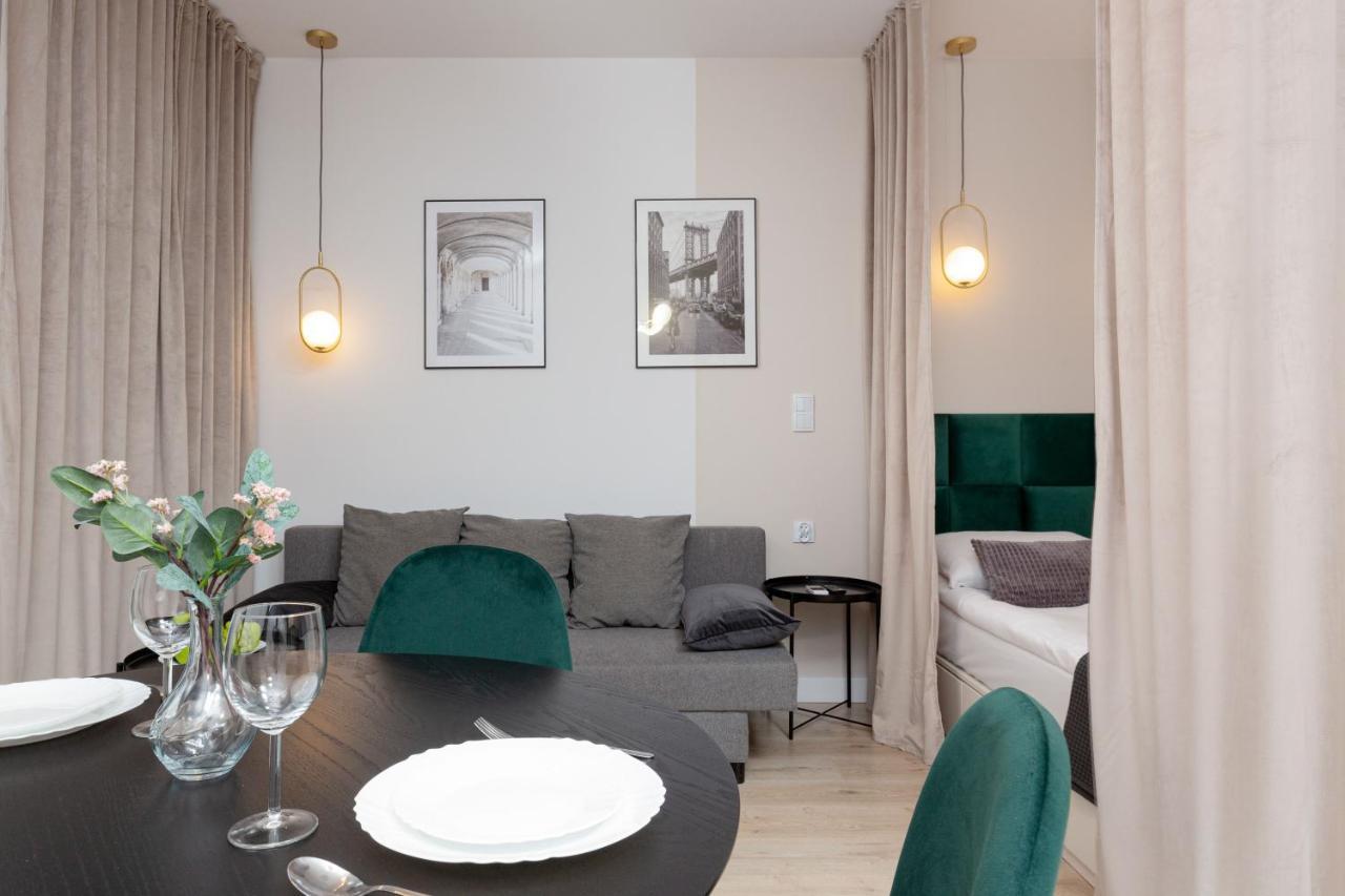 Studio Apartment Praga Targowa By Noclegi Renters Warsaw Exterior photo