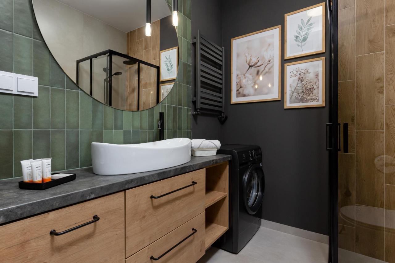 Studio Apartment Praga Targowa By Noclegi Renters Warsaw Exterior photo